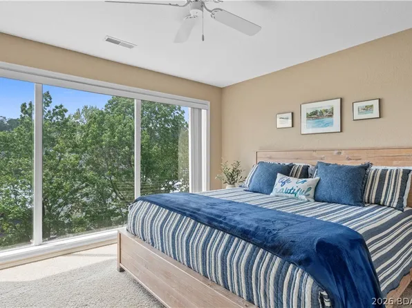 288 Regatta Bay Cir Unit 2C, Lake Ozark, MO 65049