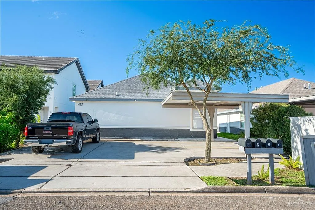 1 bed, 1.0 bath, 2804 sqft, $750 — Photo 1