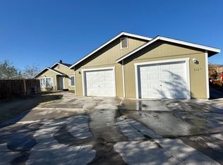330 Soaring Way UNIT B, Fernley, NV 89408