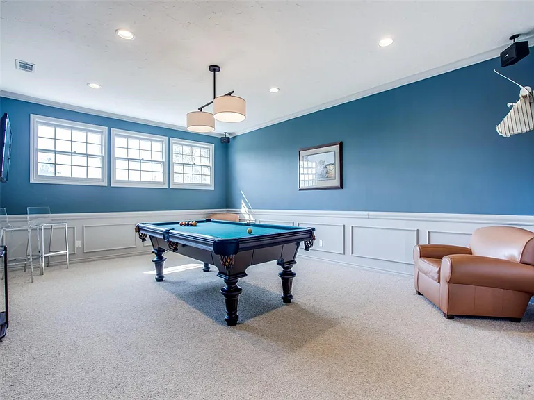 3909 Greenbrier Dr — Photo 29