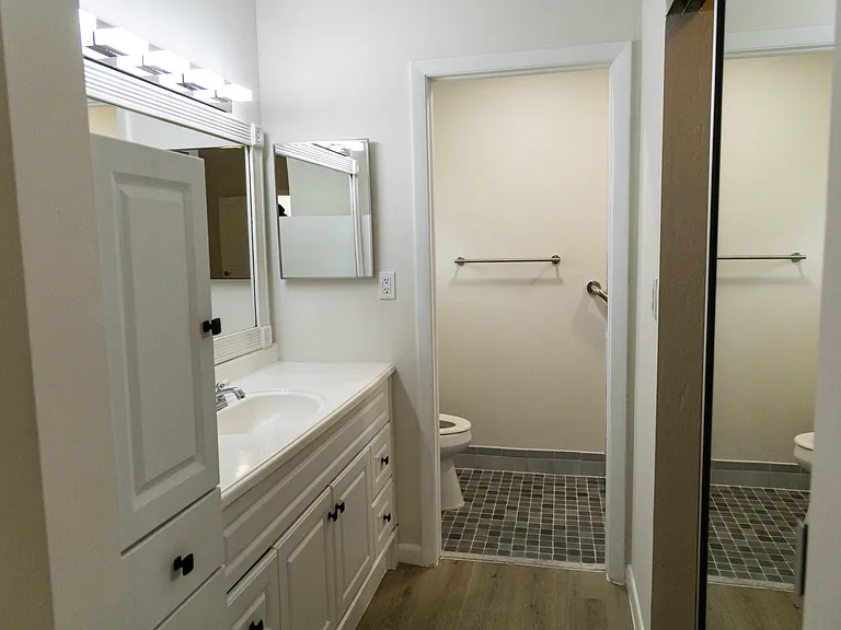 5851 Bristol Ln — Photo 16