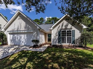 3247 Longspur Dr, Matthews, NC 28105