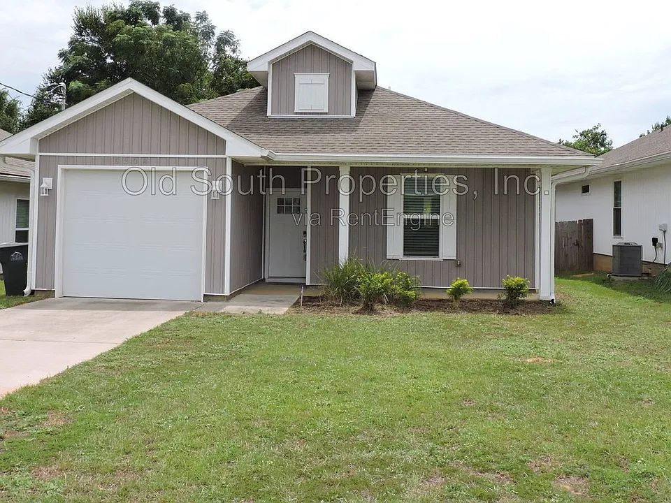 5308 Cambria Dr