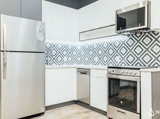 1079 Carroll St #1F, Brooklyn, NY 11225
