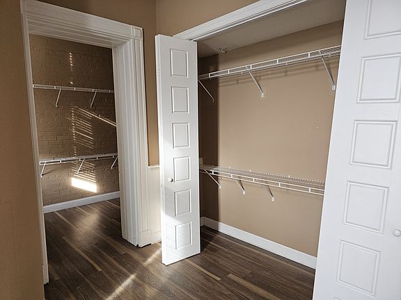 5th image of 255 Warner St Unit 102