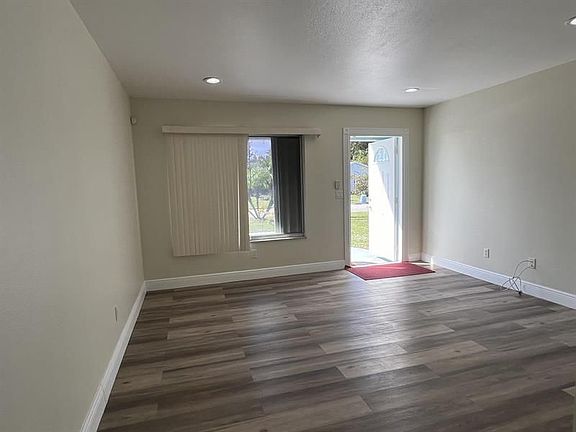 1329 SE Vestridge Ln, Port Saint Lucie, FL 34952 | Zillow