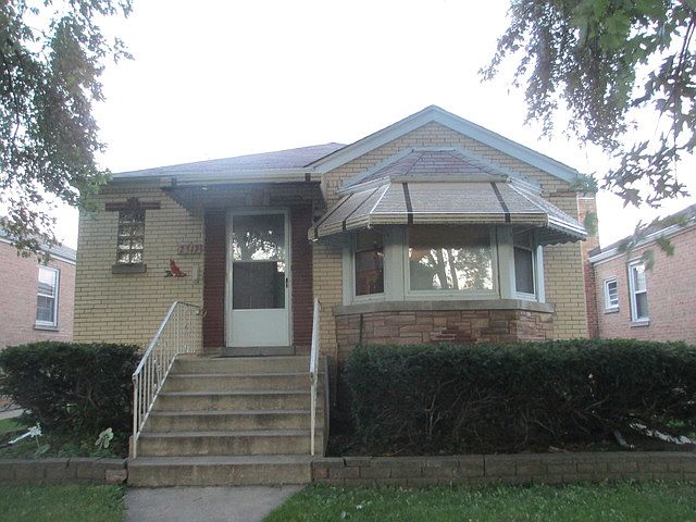 1st image of 2517 N 74th Ct