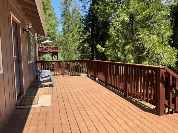 2366 Silver Dr, Arnold, CA 95223