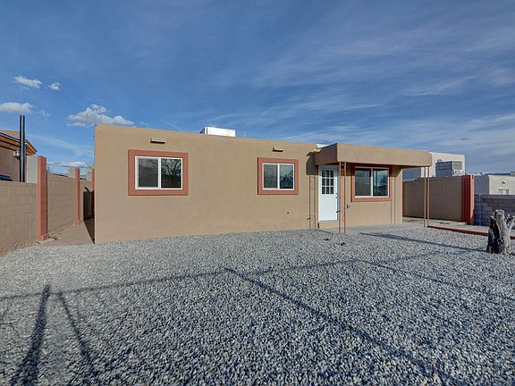 3rd image of 416 68th St SW