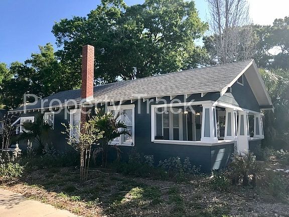 3rd image of 2363 4th Ave N