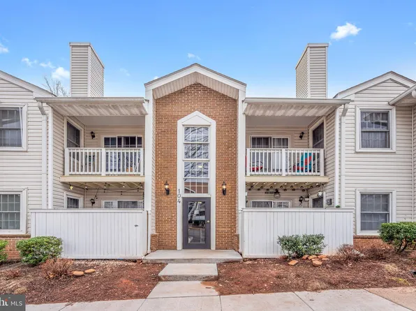 104 Westwick Ct Unit 4, Sterling, VA 20165