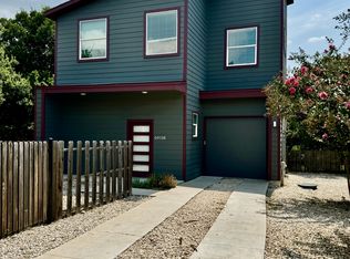 6913 Meador Ave #B, Austin, TX 78752