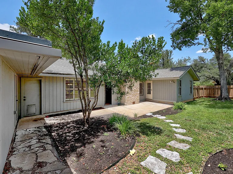 11205 D K Ranch Rd — Photo 34