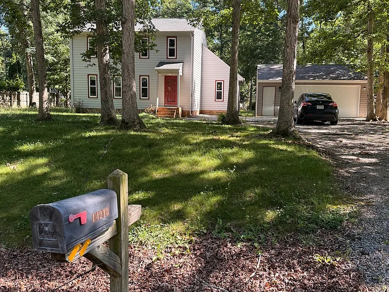 14213 Aldengate Rd — Photo 1