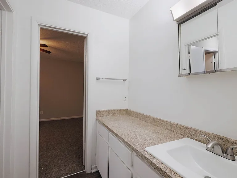 Hampton Hall | Comfort, Convenience, & Community All In One — Photo 149