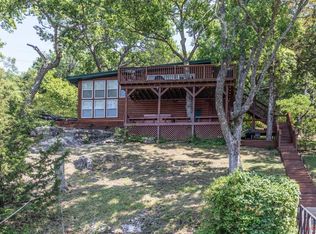 18676 Badger Dr, Warsaw, MO 65355