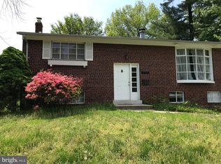 12112 Portree Dr, Rockville, MD 20852
