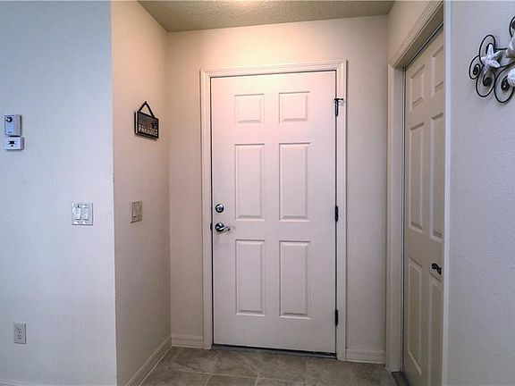 3rd image of 2074 Countrywind Ct