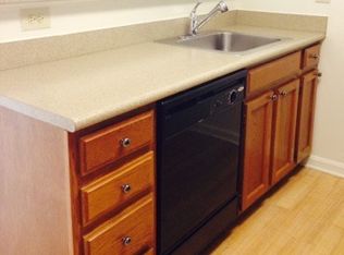 9921 Gable Ridge Ter APT J, Rockville, MD 20850