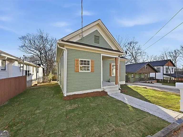 61 Linam Ave SE — Photo 2