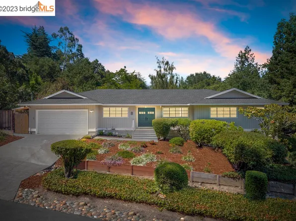 8 La Fond Ln, Orinda, CA 94563