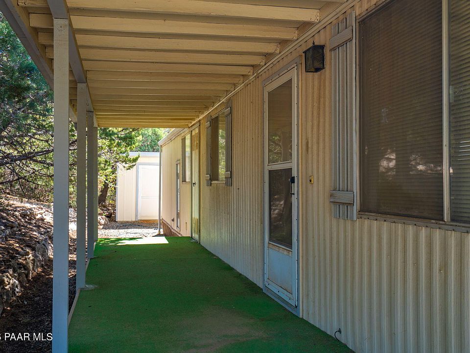 1st image of 610 S Jade Dr