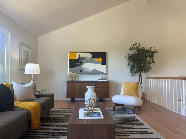 23005 Standing Oak Ct, Cupertino, CA 95014