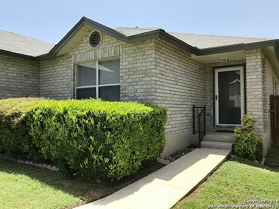 2nd image of 9642 Hillside Trail