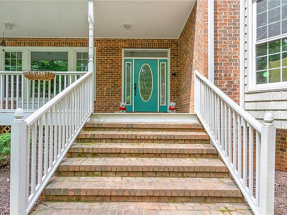 4th image of 3401 Bentridge Dr