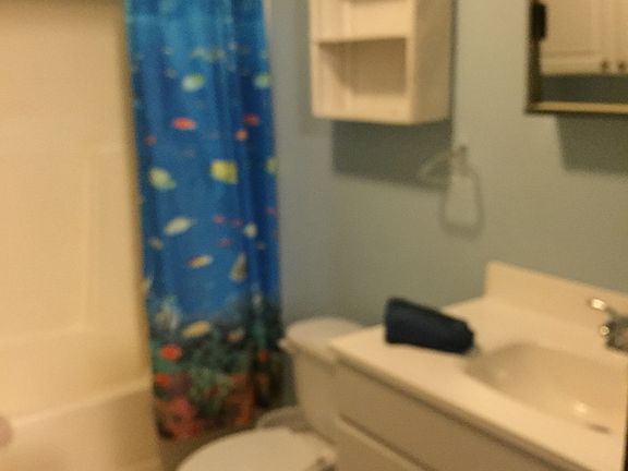 3rd image of 800 Knight Ave