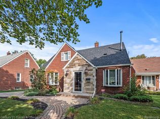 1510 Michigan Blvd, Lincoln Park, MI 48146