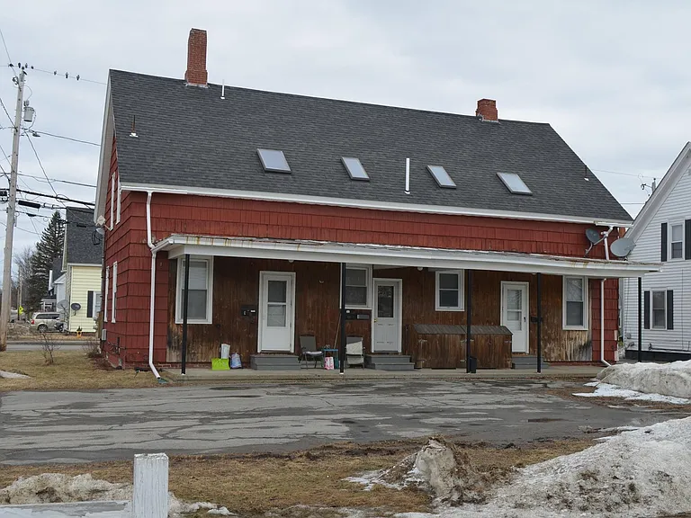 47 Clinton Ave #1 — Photo 1