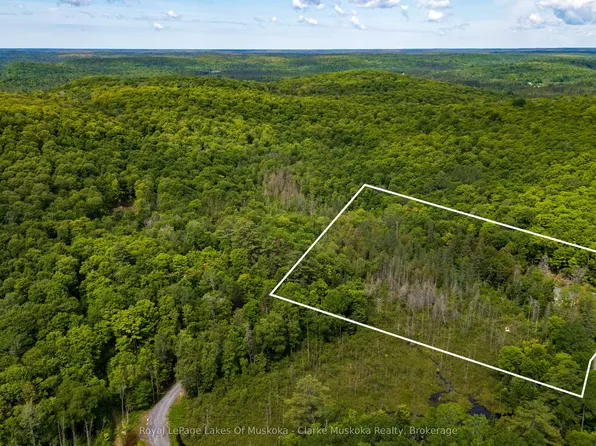 344 N Fox Lake Rd, Town Of Huntsville, ON P1H 2J2