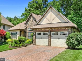 8 Brookside Ln, Gettysburg, PA 17325