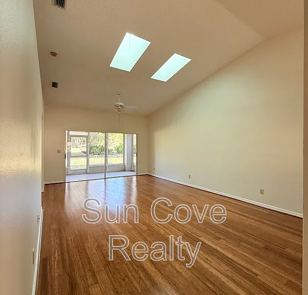 5215 Lochmead Ter — Photo 2