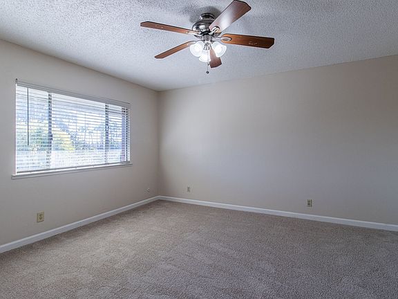 5th image of 6330 Havenside Dr #17