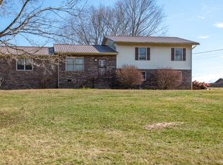 850 Finn Long Rd, Friendsville, TN 37737