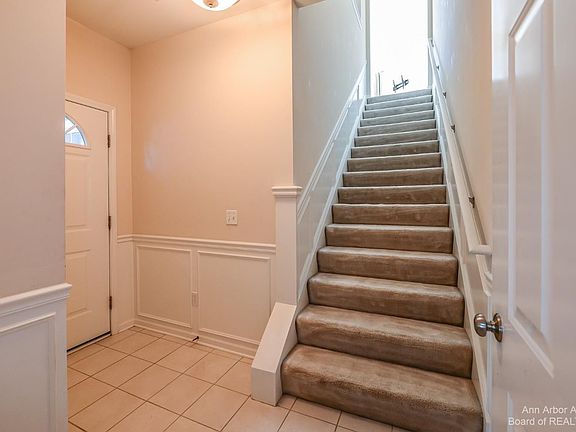 5th image of 2912 N Knightsbridge Cir