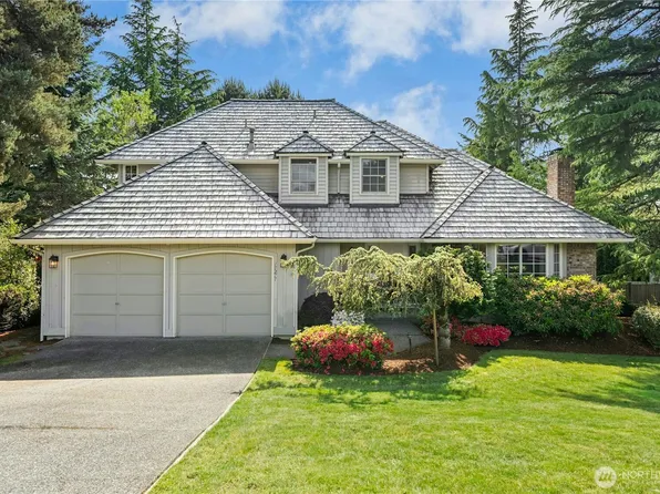 17217 SE 47TH Street, Bellevue, WA 98006