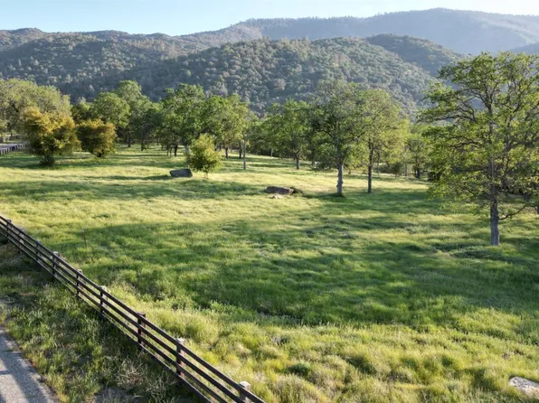 28247 Valley Oak Rd #55, Keene, CA 93531