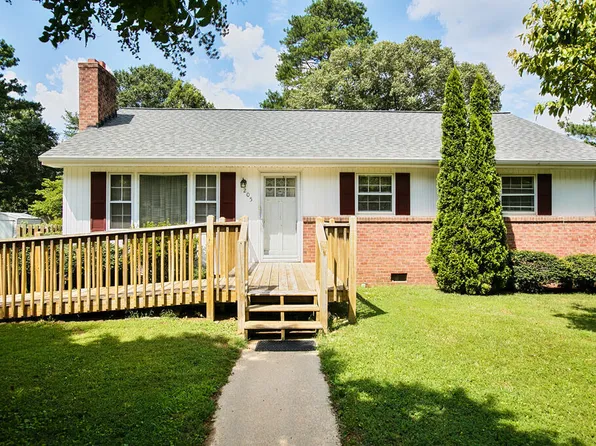 205 Forest Rd, Oxford, NC 27565