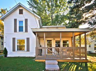 92 N Columbus St, Sunbury, OH