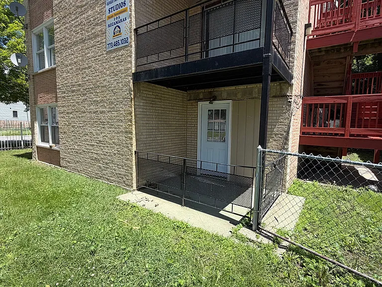 5401 S Wood St #1 — Photo 19