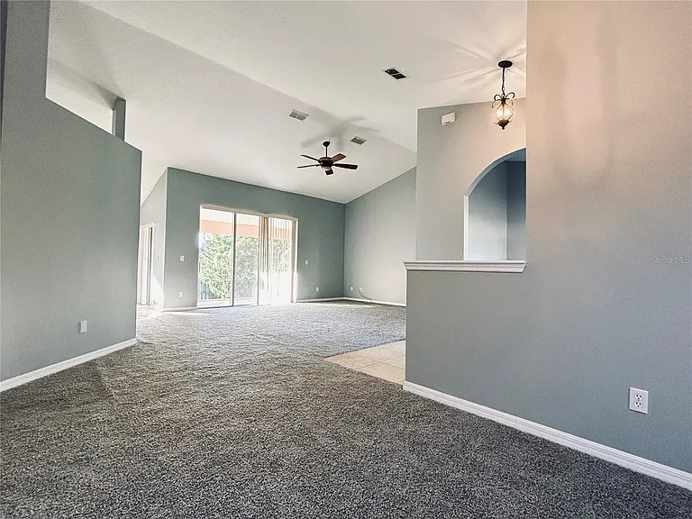 2308 SE 24th Ter — Photo 13