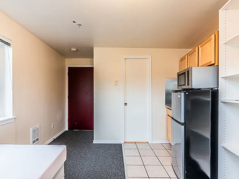 Trovere - Elevated Studio Living — Photo 28