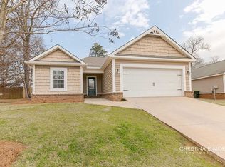 205 Madison Place Pkwy, Byron, GA 31008