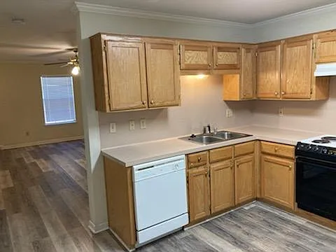 371 Club Rd — Photo 9