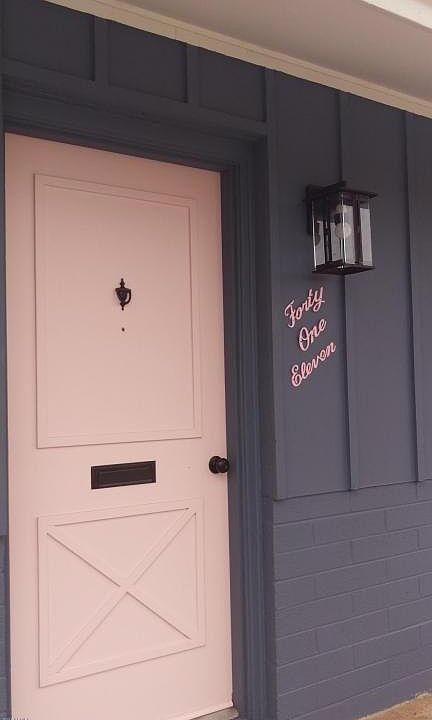 1st image of 4111 W Vista Ave