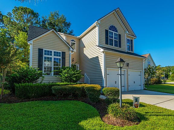 3rd image of 1204 Knightbridge Ln