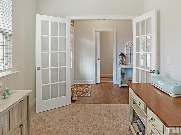 5th image of 108 Shale Creek Dr